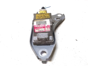 TOYOTA Avensis Verso M2 (2001–2009) Airbag sensor 8986044010 - 2