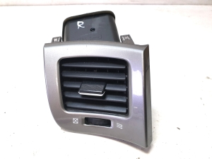 Salona paneļa ventilācijas restes - 5566044080