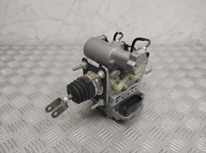 TOYOTA Auris E18 (2012–2018) ABS plokk 4721012130 - 2