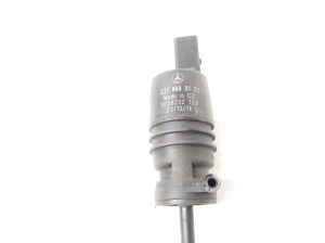 Mercedes Benz SLK-Class 172 (2011–2026) Front windshield washer pump A2218690121 - 2