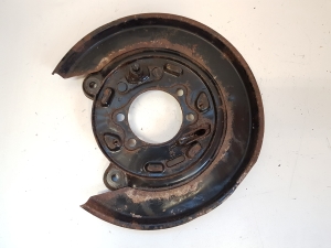Rear hub protection - 26704XA000