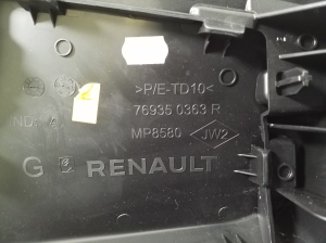 RENAULT Megane E-Tech CMF-EV (2022–2026) Tagumise toe sisekujundus 769374545R - 2