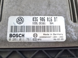 Volkswagen Touran I (2003–2010) Engine control unit 03G906016BT - 6