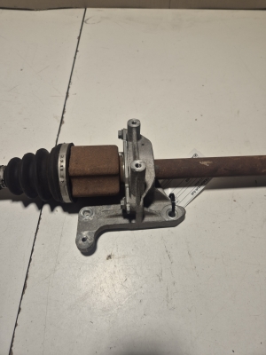 RENAULT Kadjar (2015–2026) Arbre de transmission avant et ses composants 10345806 - 2