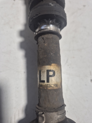RENAULT Kadjar (2015–2026) Arbre de transmission avant et ses composants 10345806 - 3