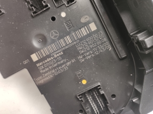 Mercedes Benz E-Class W207 (2009–2017) Fuse box in the trunk A2129000023 - 3