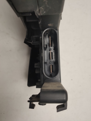 Mercedes Benz E-Class W207 (2009–2017) Fuse boxes A2075402750 - 4