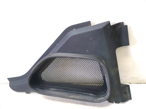 Wiper cowl trim panel - A1668300013
