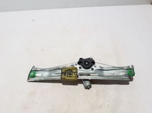   Rear side door window regulator  - 51983942 