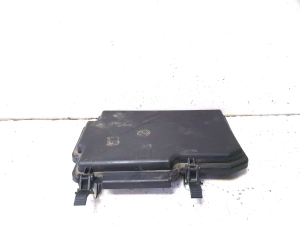 Mercedes Benz ML-Class 166 (2011–2015) Sicherungskastendeckel vorne A1665400182 - 2