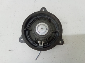 NISSAN X-Trail T30 (2001–2007) Rear side door speaker 16134A - 2