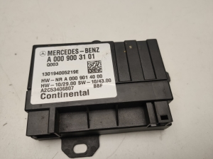   Steuergerät für Kraftstoffpumpe  - A0009003101 