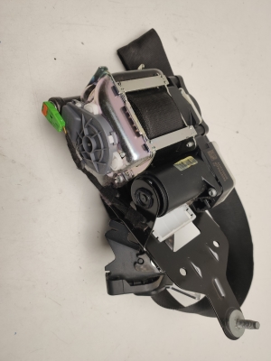 Mercedes Benz E-Class W207 (2009–2017) Front seat belt A2078605685 - 4