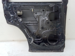 NISSAN X-Trail T30 (2001–2007) Aizmugurējās sānu durvis H210A8H7MA - 3