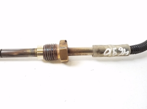 Mercedes Benz SLK-Class 172 (2011–2026) Abgastemperatursensor A0009051132 - 3
