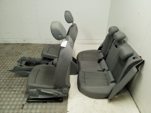 AUDI A4 B9 (2015–2026) Habitacle et ses pièces - 11