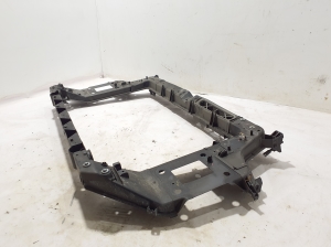 Chrysler Pacifica (2016–2026) Esitulede raam (prillid) 68292241AB - 4