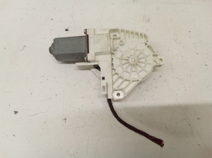 Land Rover Range Rover III (2002–2012) Hinterer Seitentür-Fensterhebermotor 0536010002 - 2