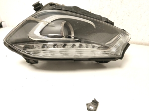 Mercedes Benz A-Class 176 (2012–2018) Headlight A1768201961 - 4