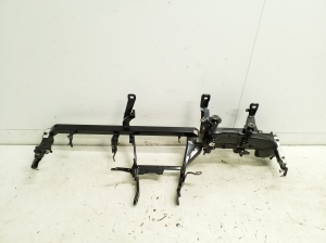 AUDI A4 B9 (2015–2026) Traverse de tableau de bord 8W1857017D - 3