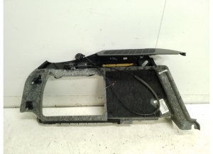 AUDI A4 B9 (2015–2026) Panneau de garniture latérale du coffre 8W9863880H - 4