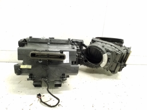 AUDI A4 B9 (2015–2026) Système de chauffage habitacle avec composants - 2