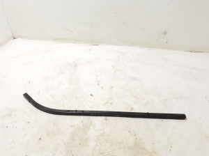 Sliding door track - SU001A5208