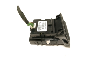 Mercedes Benz A-Class 176 (2012–2018) Parking brake switch A2469050451 - 4