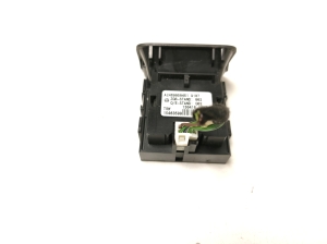 Mercedes Benz A-Class 176 (2012–2018) Parking brake switch A2469050451 - 5