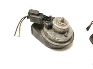 Mercedes Benz A-Class 176 (2012–2018) Horn A0065429820 - 3