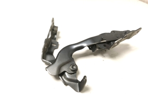 Mercedes Benz A-Class 176 (2012–2018) Hood hinge A1768800428 - 4