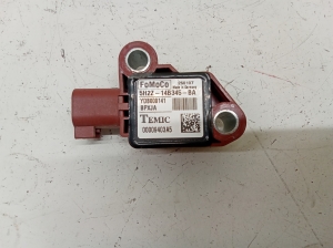 Land Rover Range Rover III (2002–2012) Esiukse muu osa 250107 - 3