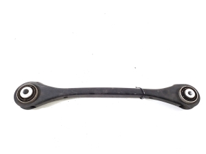 AUDI A4 B9 (2015–2026) Tagasilla varras 4M0505292D - 3