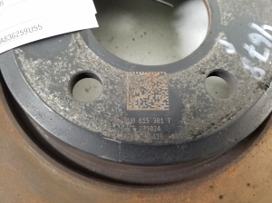 AUDI A4 B9 (2015–2026) Disque de frein avant 8W0615301T - 3