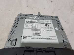 FIAT Tipo (2015–2026) Radio (head unit) 07356615200 - 5