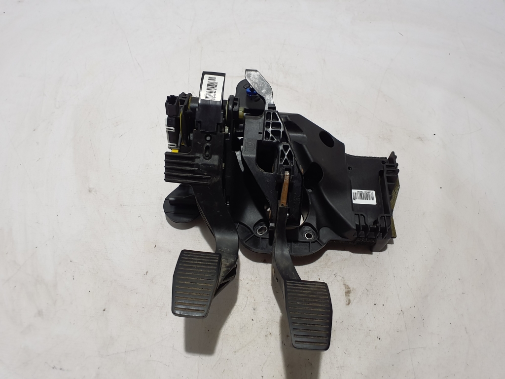 FIAT Tipo (2015–2026) Bremspedal 2583561045 FIAT Tipo (2015–2026) Bremspedal 2583561045