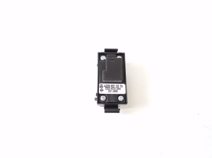 Mercedes Benz S-Class 220 (1998–2005) Esiukse klaaslüliti A2208213379 - 2
