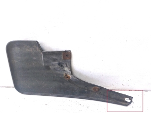 Mitsubishi Pajero Sport I (1996–2009) Dubļu sargs MR230945 - 2