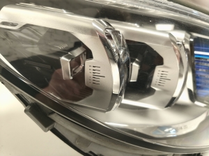 Mercedes Benz C-Class 205 (2014–2021) Esituli A2059069405 - 13