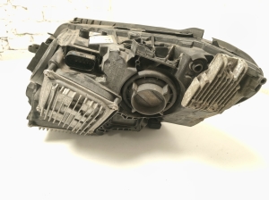 Mercedes Benz C-Class 205 (2014–2021) Esituli A2059069405 - 3
