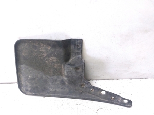 Mitsubishi Pajero Sport I (1996–2009) Dubļu sargs MR109281 - 2