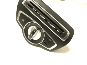 Mercedes Benz C-Class 205 (2014–2021) Tulede lüliti A2059051810 - 2