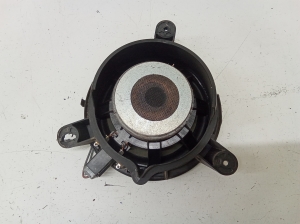 VOLVO XC90 (2002–2014) Rear side door speaker 8633664 - 3