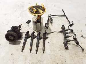   Kraftstoffsystem und seine Details  -  