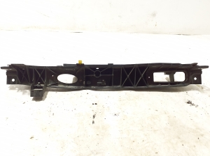 FIAT Tipo (2015–2026) Esiraami keskosa lukust allapoole 52005554 - 2