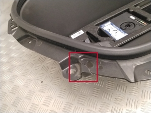 VOLVO XC40 (2017–2026) Storage box under the hood 32239221 - 6
