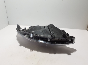 RENAULT Scenic (2009–2015) Esituli 260601946R - 4