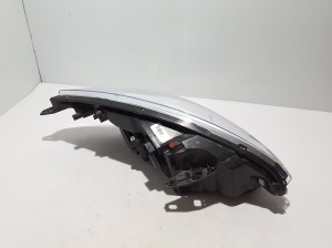 RENAULT Scenic (2009–2015) Esituli 260601946R - 5