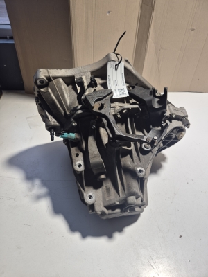RENAULT Kadjar (2015–2026) Getriebe 320103479R - 3