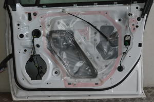 Opel Astra K (2015–2021) Esiuks - 3